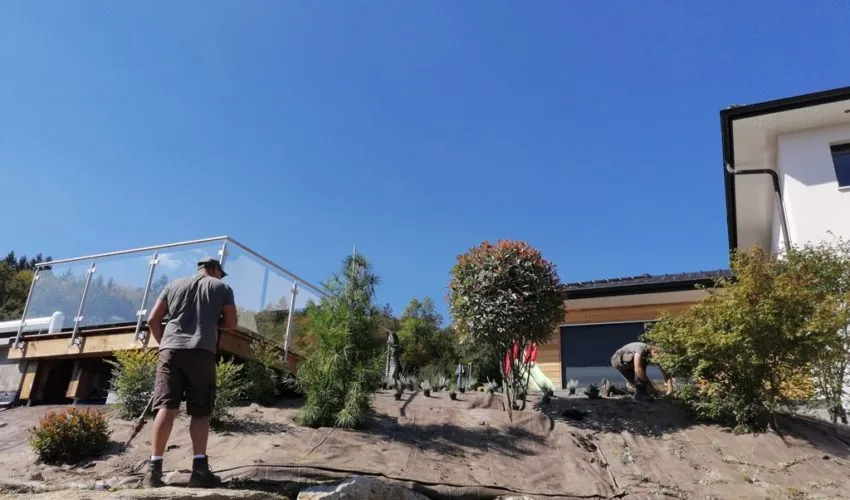 Image for Aménagement d’un petit jardin près d’Annecy, en Haute-Savoie